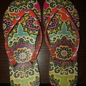 Vera Bradley flip flops